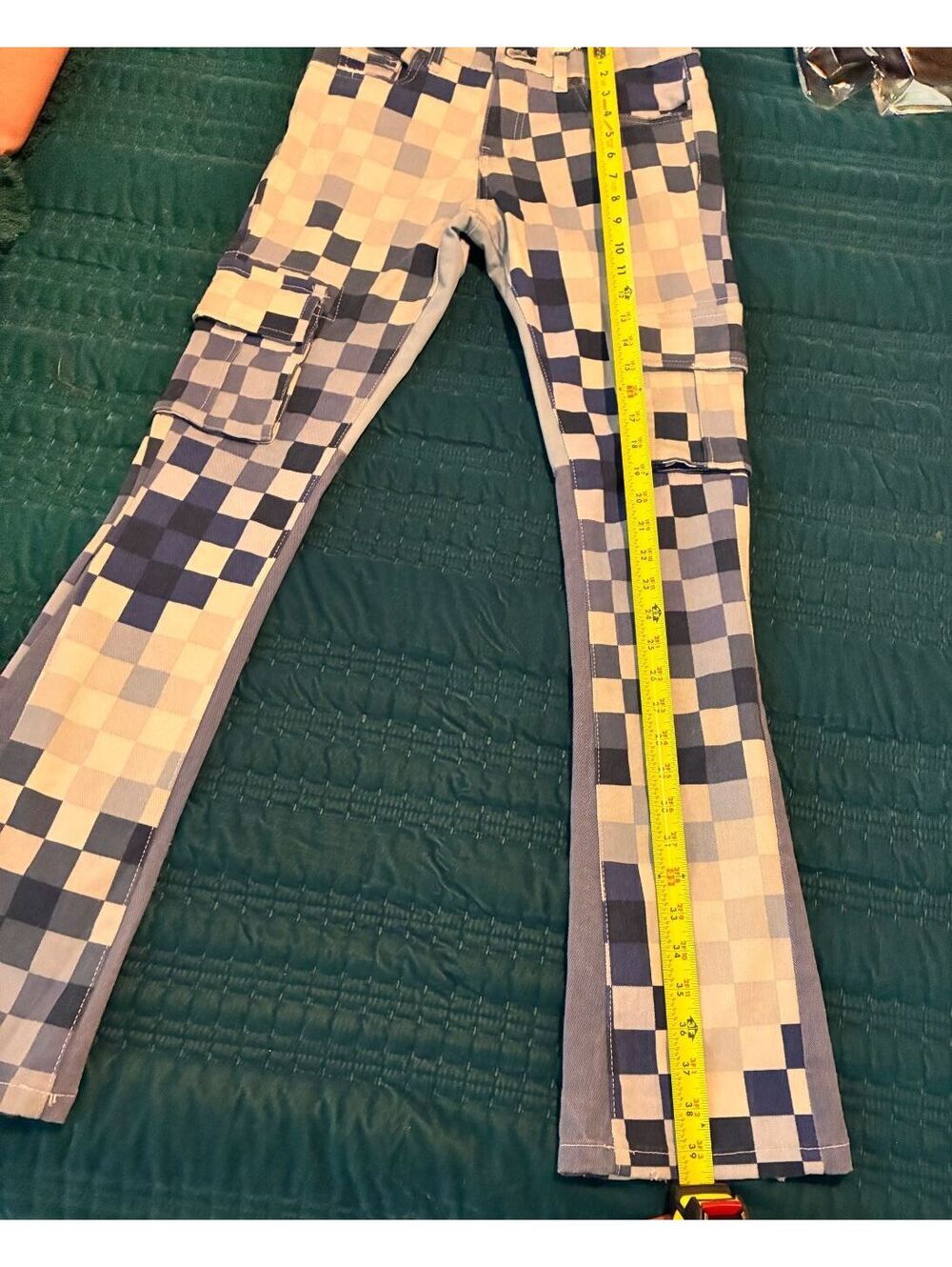 Evolution in Design Stacked Fit Checkered Cargo Pants Size 14